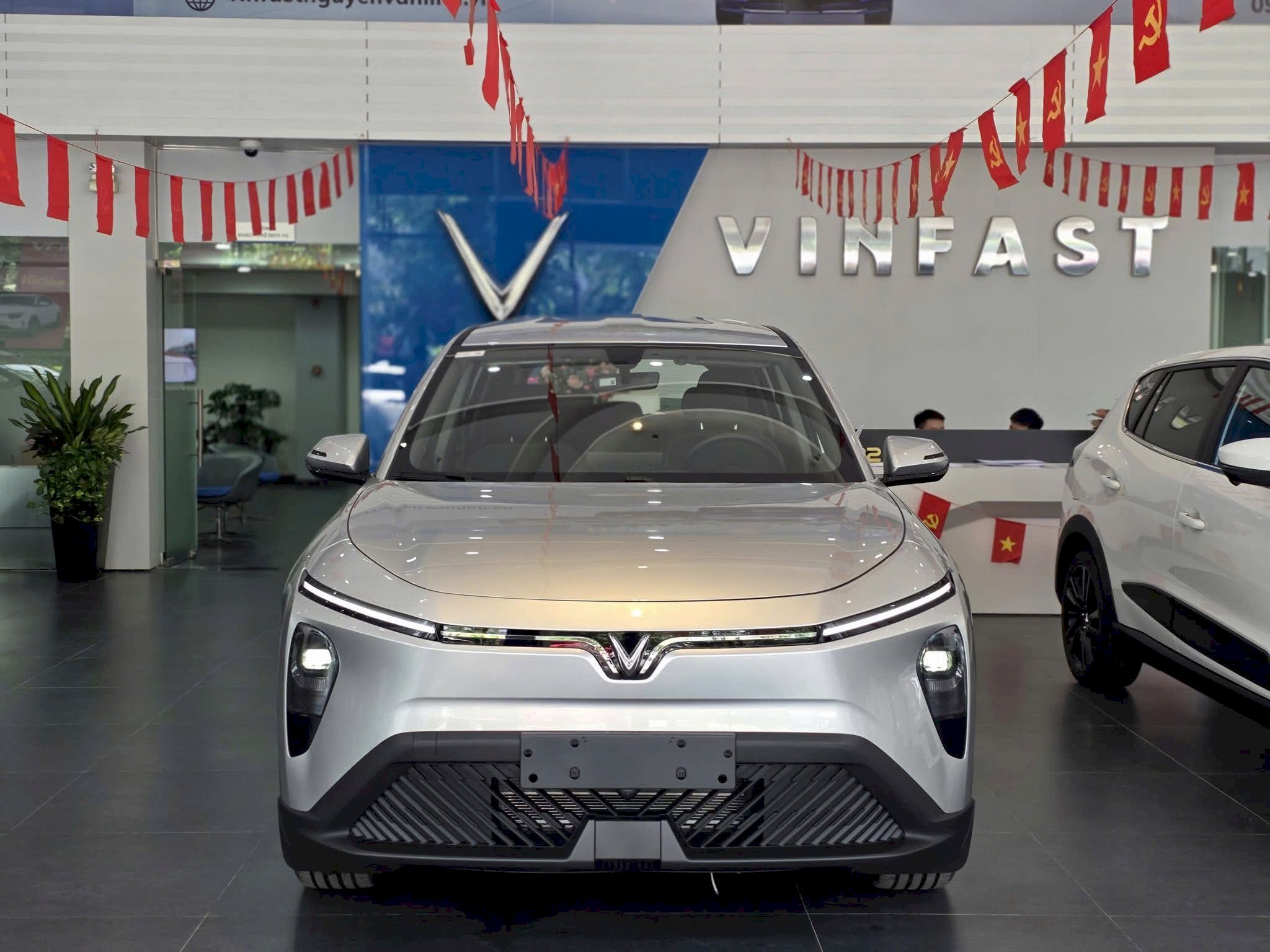 Hướng Dẫn Thủ Tục Mua Xe Ô Tô VinFast Trả Góp - Cập Nhật Năm 2026